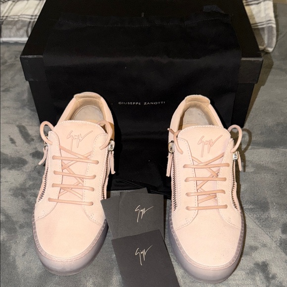 Giuseppe Zanotti Blush Pink Women's Sneakers size 38 excellent condition